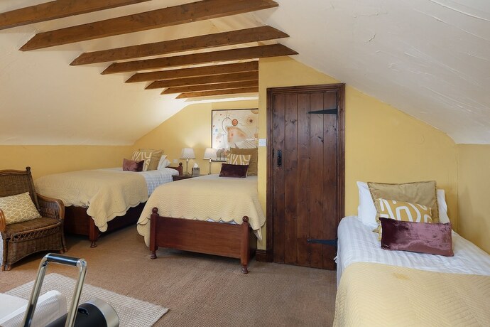 Imagen de la habitación del Hotel Barnabrow House. Foto 13