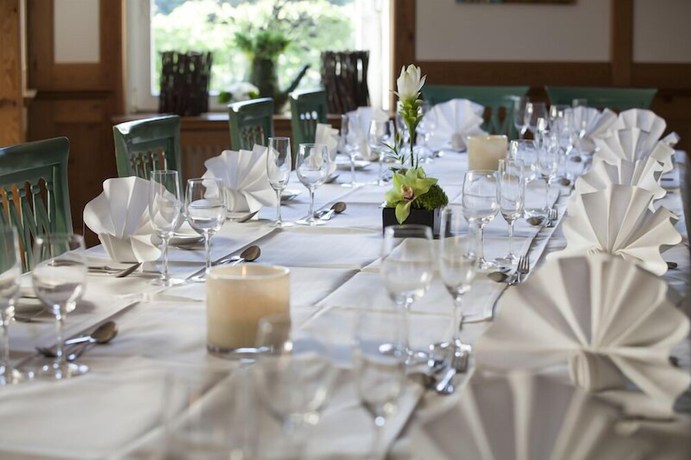 Imagen del bar/restaurante del Hotel Barnimer Hof. Foto 9