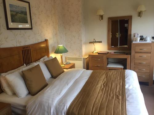 Imagen de la habitación del Hotel Barnsdale Hall. Foto 7