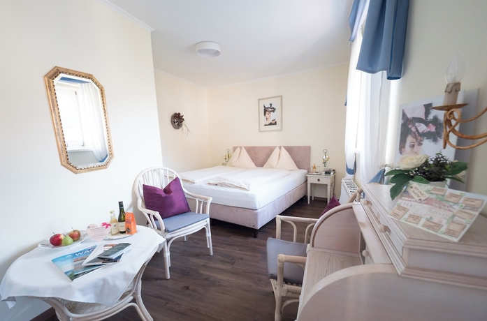Imagen de la habitación del Hotel Barock-Landhof Burkhardt. Foto 6