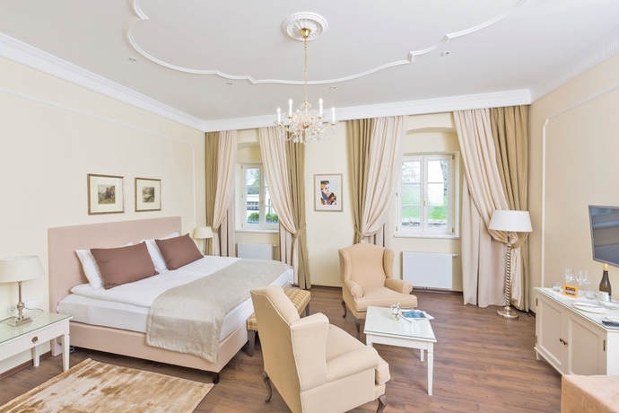 Imagen de la habitación del Hotel Barock-Landhof Burkhardt. Foto 11
