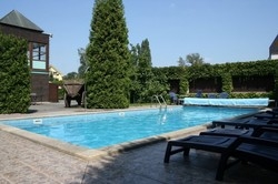 Imagen de la piscina del Hotel Baroko. Foto 6