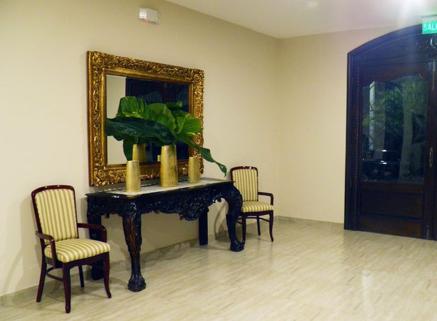 Imagen de los interiores del Hotel Barolo. Foto 11