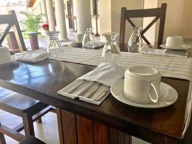 Imagen del bar/restaurante del Hotel Barolo. Foto 4