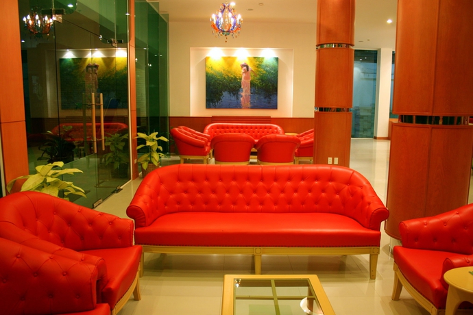 Imagen de los interiores del Hotel Baron Beach. Foto 15