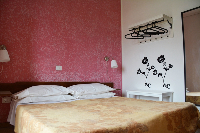 Imagen de la habitación del Hotel Baron Beach, Minturno. Foto 5