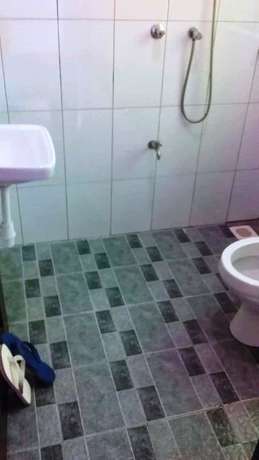 Imagen de la habitación del Hotel Baron Guest House. Foto 11