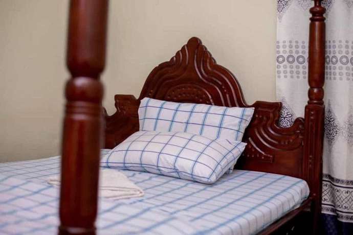 Imagen de la habitación del Hotel Baron Guest House. Foto 13