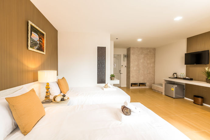 Imagen de la habitación del Hotel Baron Residence Bangkok. Foto 2