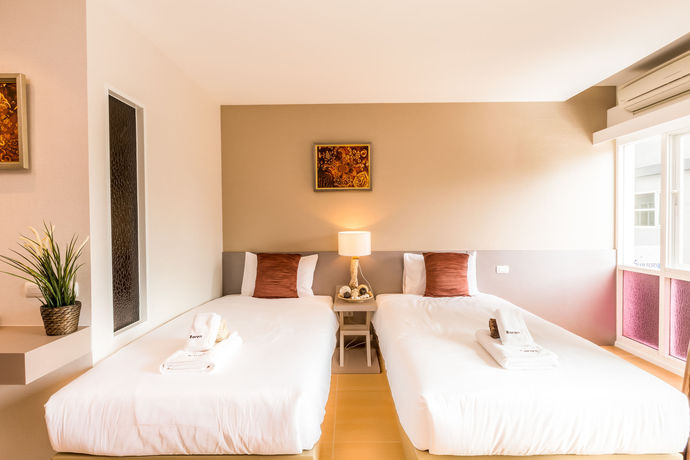 Imagen de la habitación del Hotel Baron Residence Bangkok. Foto 3