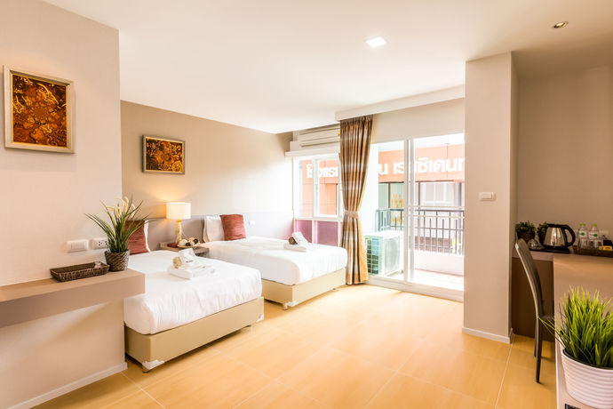 Imagen de la habitación del Hotel Baron Residence Bangkok. Foto 4