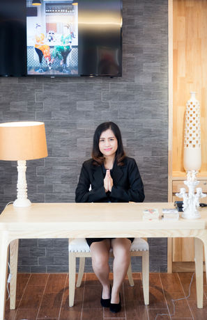 Imagen de los interiores del Hotel Baron Residence Bangkok. Foto 17