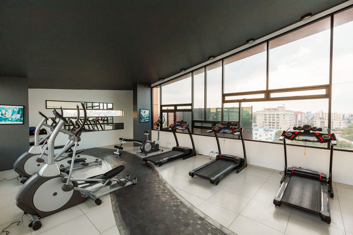 Imagen de los interiores del Hotel Baron Residence Bangkok. Foto 18