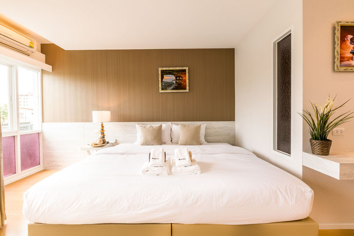 Imagen de la habitación del Hotel Baron Residence Bangkok. Foto 9