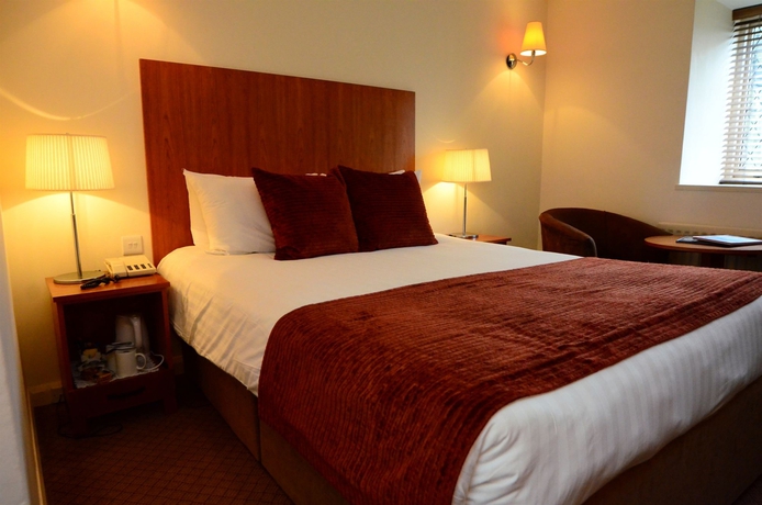 Imagen de la habitación del Hotel Barons Court. Foto 12