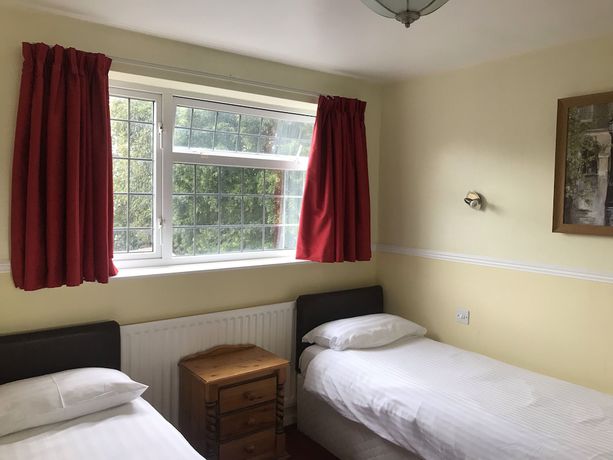Imagen de la habitación del Hotel Barons Court, Wolverhampton. Foto 3