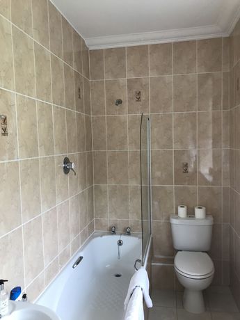 Imagen de la habitación del Hotel Barons Court, Wolverhampton. Foto 6
