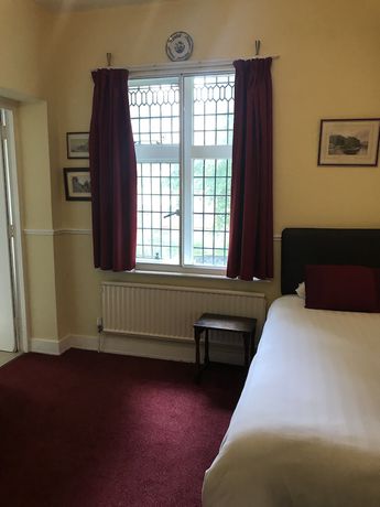 Imagen de la habitación del Hotel Barons Court, Wolverhampton. Foto 12