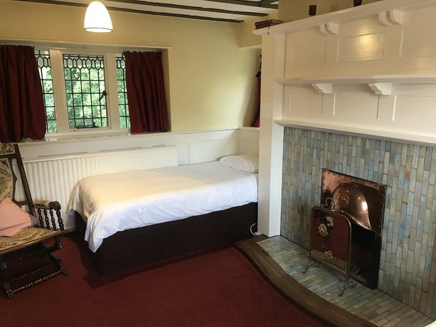 Imagen de la habitación del Hotel Barons Court, Wolverhampton. Foto 18