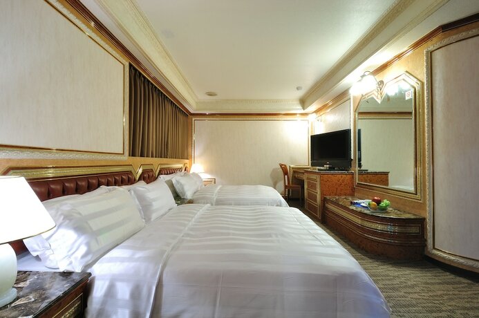 Imagen de la habitación del Hotel Baron's Hot Spring. Foto 18