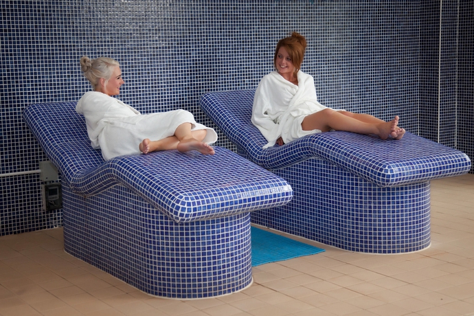 Imagen de la piscina del Hotel Barony Castle. Foto 15