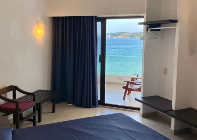 Imagen de la habitación del Hotel Barra De Navidad. Foto 5