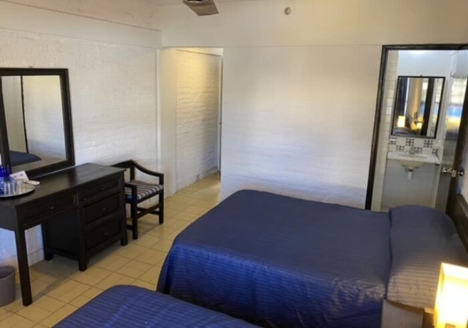 Imagen de la habitación del Hotel Barra De Navidad. Foto 7