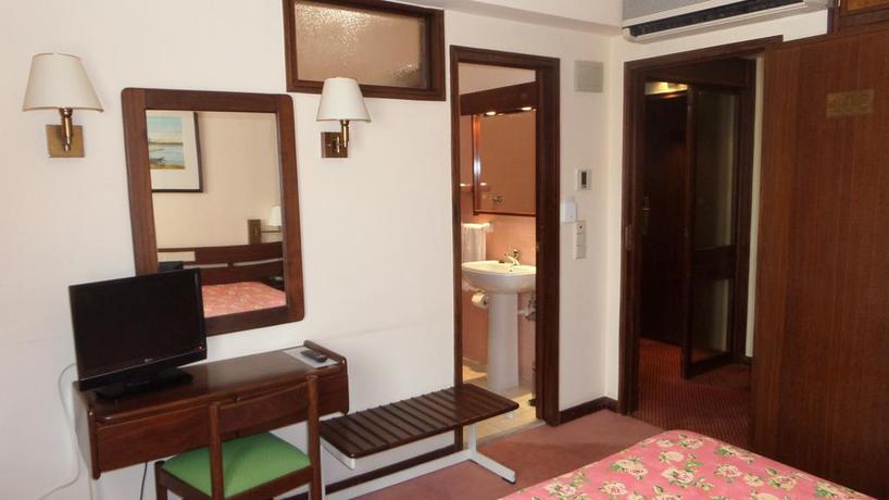 Imagen de la habitación del Hotel Barra. Foto 6