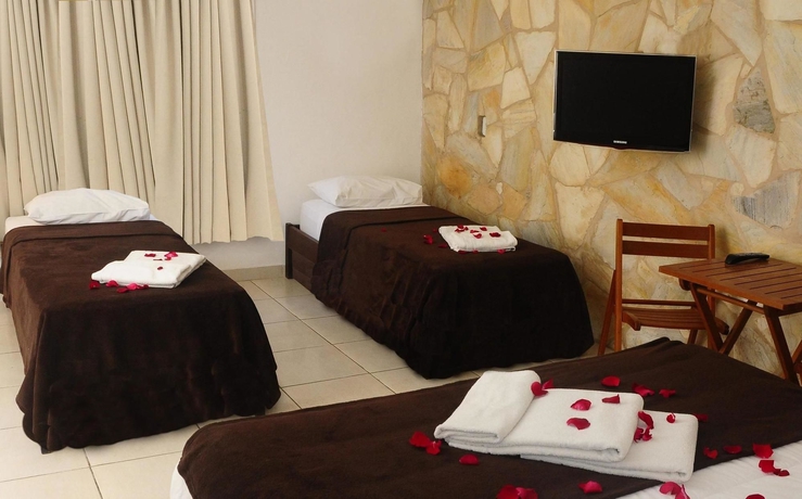 Imagen de la habitación del Hotel Barra da Lagoa. Foto 6