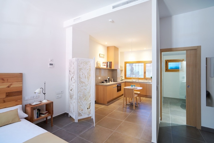 Imagen de la habitación del Hotel Barracart. Foto 11