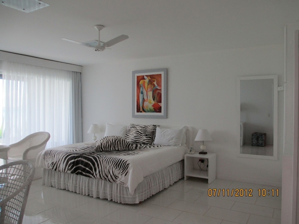 Imagen de la habitación del Hotel Barracuda Resort. Foto 13