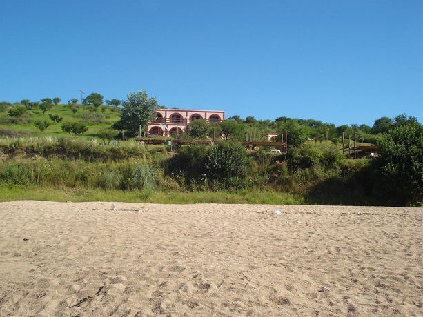 Imagen de los exteriores del Hotel Barrancas De Brochero. Foto 11