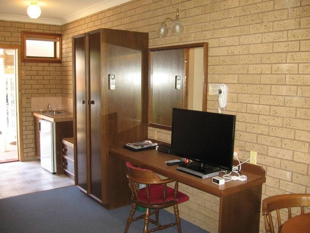Imagen de la habitación del Hotel Barrass's John Bright Motor Inn. Foto 3