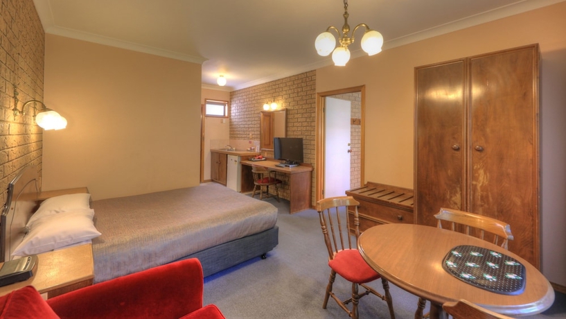 Imagen de la habitación del Hotel Barrass's John Bright Motor Inn. Foto 17