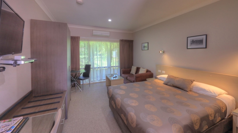 Imagen de la habitación del Hotel Barrass's John Bright Motor Inn. Foto 19