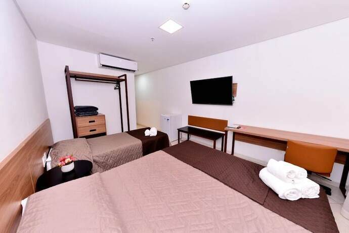 Imagen de la habitación del Hotel Barretos Park. Foto 17
