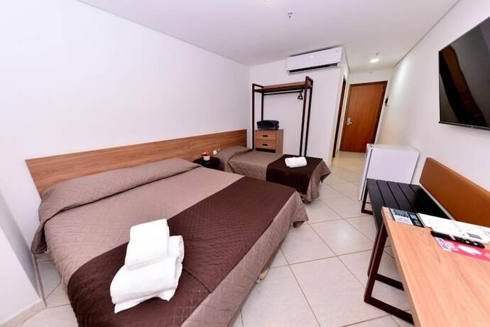 Imagen de la habitación del Hotel Barretos Park. Foto 20