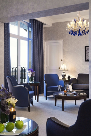 Imagen de la habitación del Hotel Barrière Le Royal Deauville. Foto 4