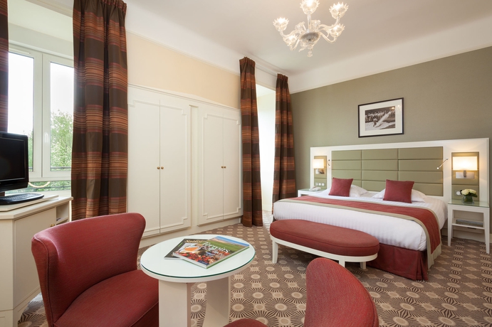 Imagen de la habitación del Hotel Barrière Le Westminster Le Touquet. Foto 5