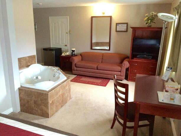 Imagen general del Hotel Barriere Motor Inn. Foto 12