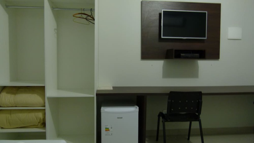 Imagen de la habitación del Hotel Barril. Foto 5