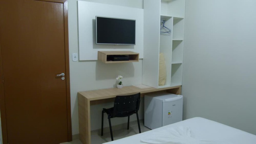 Imagen de la habitación del Hotel Barril. Foto 8