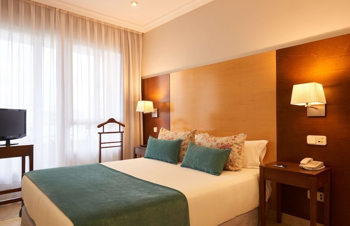 Imagen de la habitación del Hotel Barrio De Salamanca Suites. Foto 14