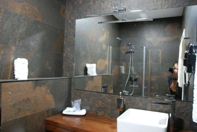 Imagen de la habitación del Hotel Barrio Nuevo. Foto 19