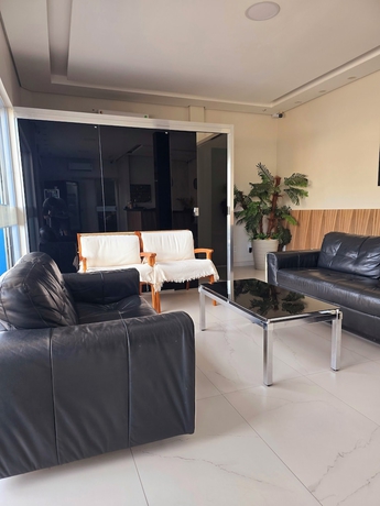 Imagen de los interiores del Hotel Barruada. Foto 16
