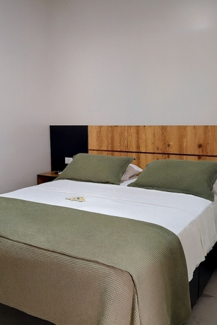 Imagen de la habitación del Hotel Barruada. Foto 13