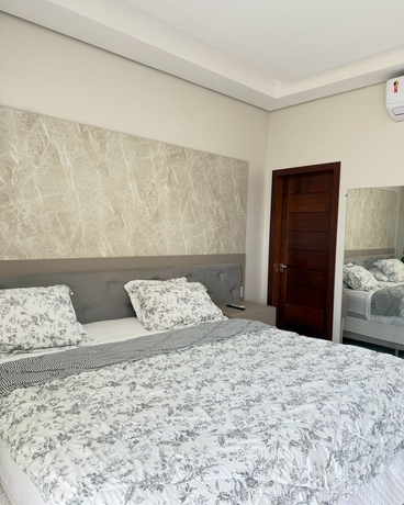 Imagen de la habitación del Hotel Barruada. Foto 14