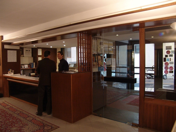 Imagen de los interiores del Hotel Barsotti. Foto 9