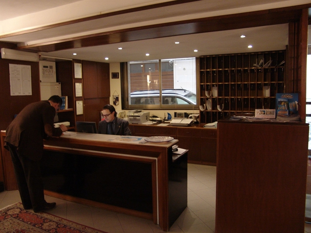 Imagen de los interiores del Hotel Barsotti. Foto 11