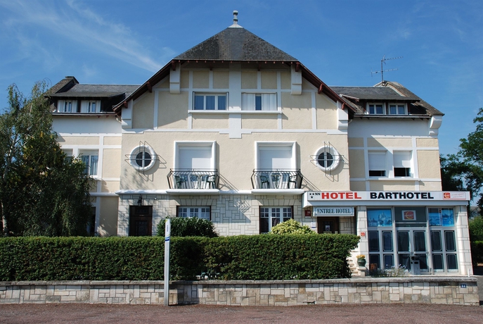 Imagen de los exteriores del Hotel Barthotel. Foto 9